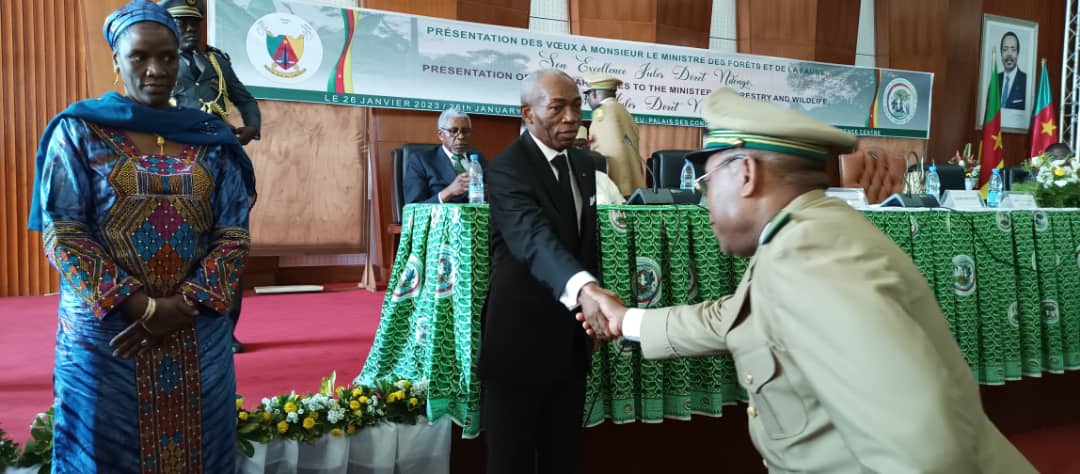 PRESENTATION DES VOEUX DE NOUVEL AN AU MINISTRE DES FORETS ET DE LA FAUNE